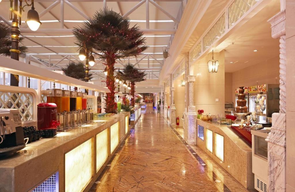 Chongqing Sunshine Continental Grand Hotel Екстериор снимка