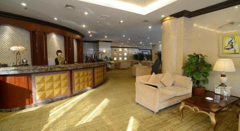 Chongqing Sunshine Continental Grand Hotel Екстериор снимка