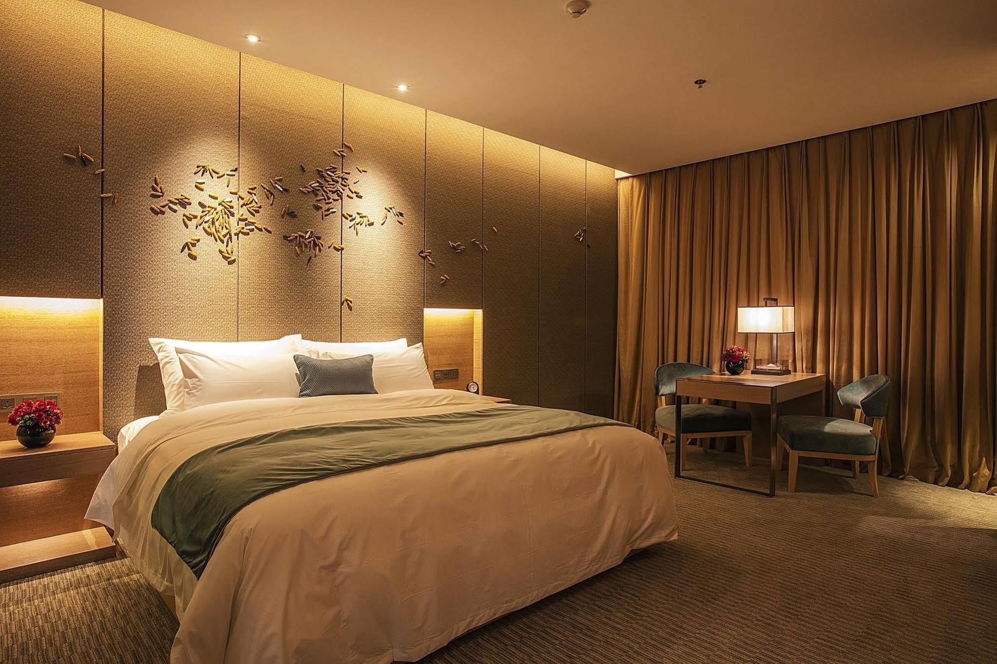Chongqing Sunshine Continental Grand Hotel Екстериор снимка