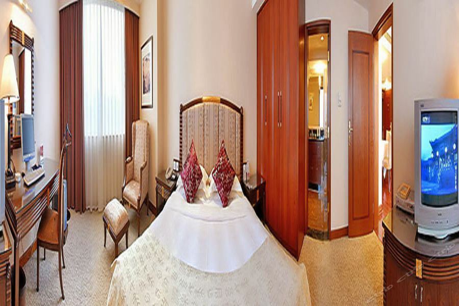 Chongqing Sunshine Continental Grand Hotel Екстериор снимка